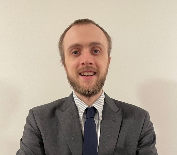 Cai Phillips-Jones, Divorce Mediator